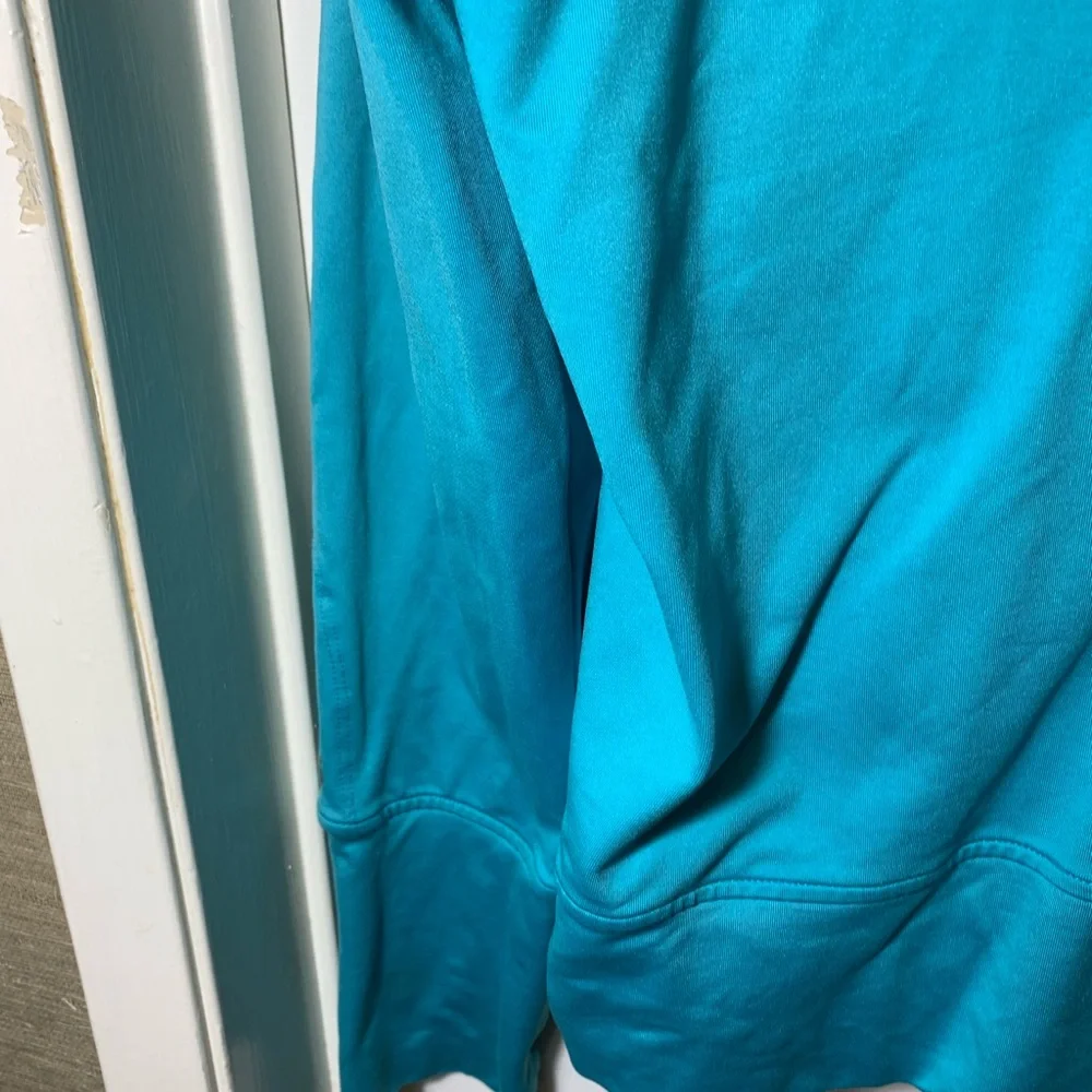 π ALO Yoga Blue Zip-Up Hoodie β Size M β Comfiest Thing You'll Ever Own! π - Picture 10 of 16